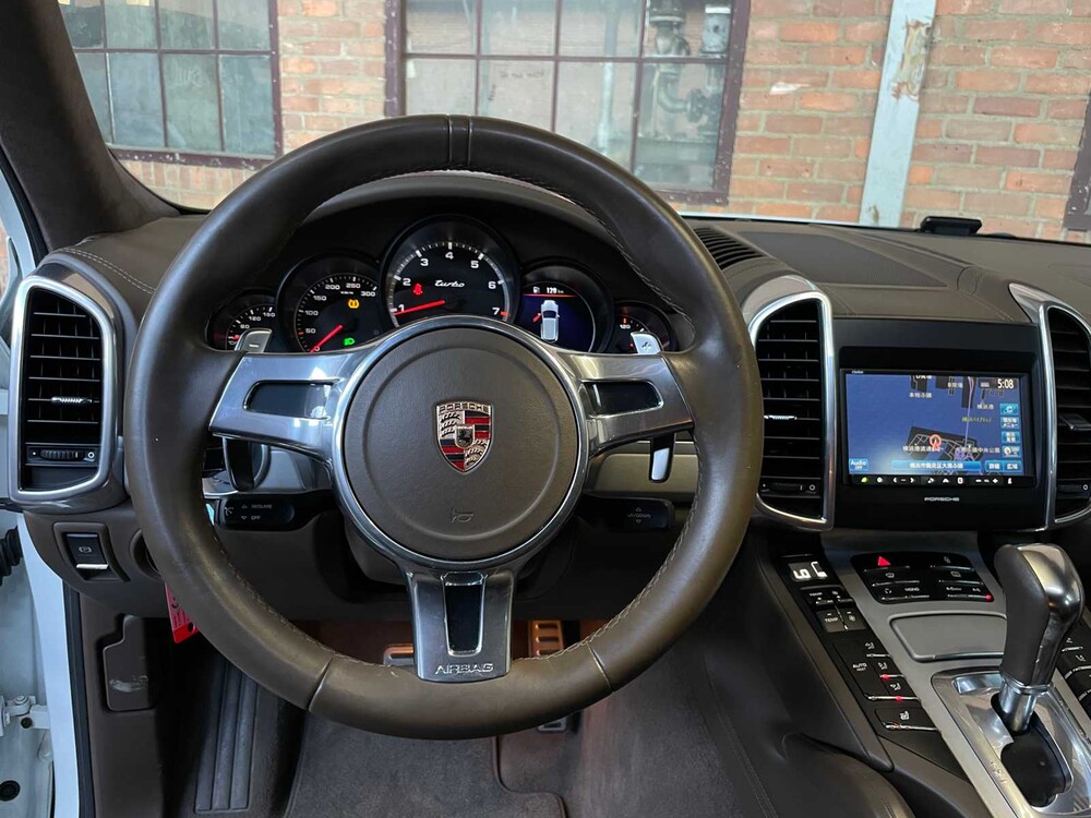 Porsche Cayenne Turbo 4.8 V8 500pk 2013 GTS pakket