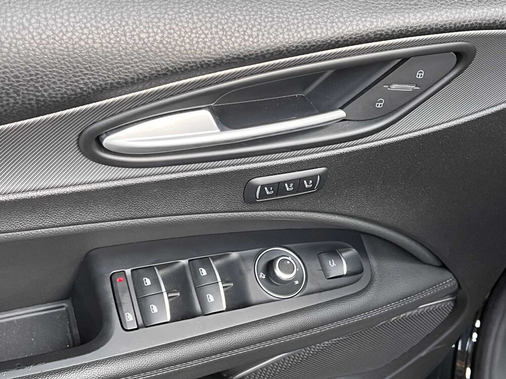 Alfa Romeo Stelvio 2.2 JTD AWD Veloce 209pk 2020, J-329-XH