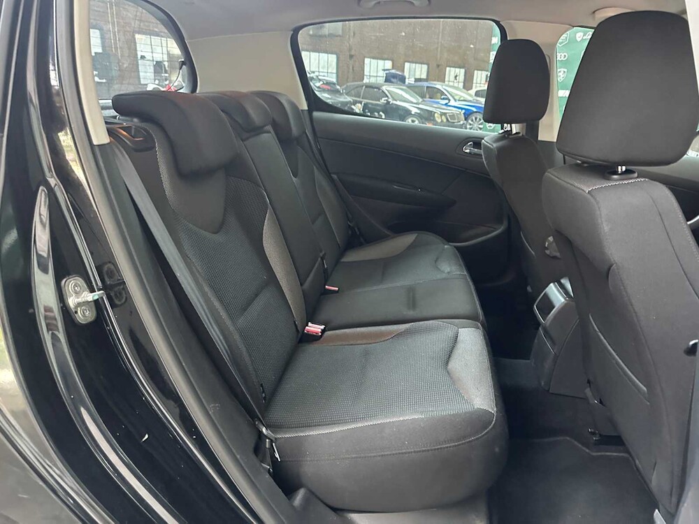 Peugeot 308 1.6 VTi Mill. 200 120PS 2011, 19-RJB-5