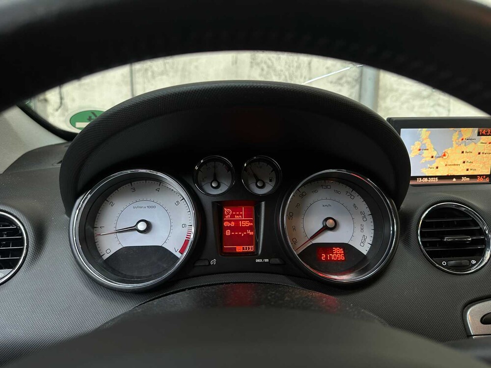 Peugeot 308 1.6 VTi Mill. 200 120PS 2011, 19-RJB-5