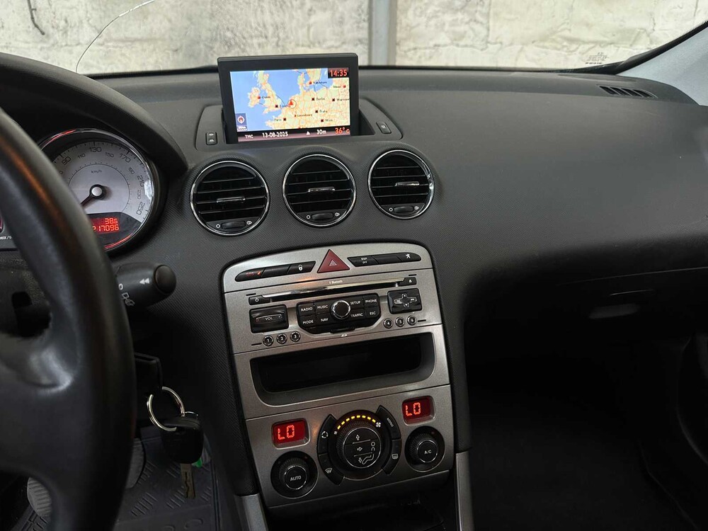 Peugeot 308 1.6 VTi Mill. 200 120PS 2011, 19-RJB-5