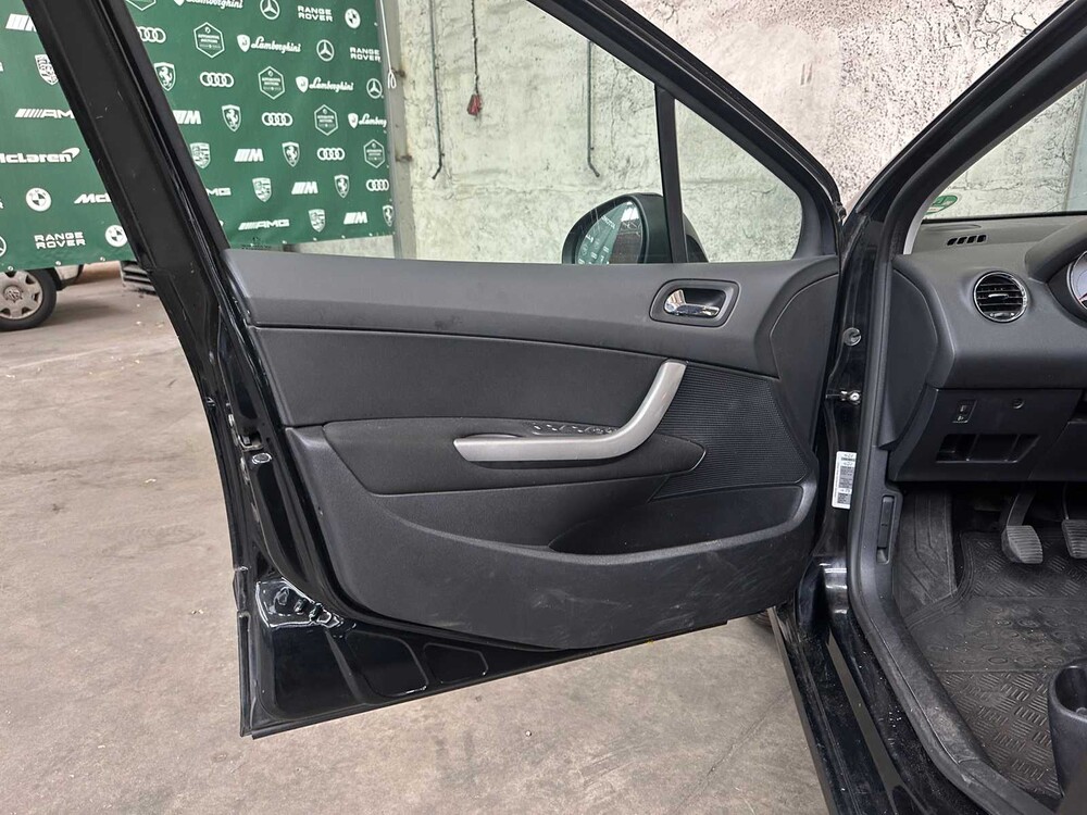 Peugeot 308 1.6 VTi Mill. 200 120PS 2011, 19-RJB-5