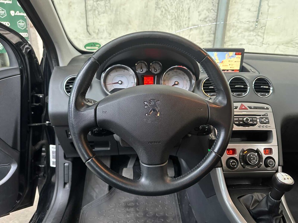 Peugeot 308 1.6 VTi Mill. 200 120PS 2011, 19-RJB-5
