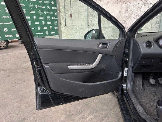Peugeot 308 1.6 VTi Mill. 200 120pk 2011, 19-RJB-5