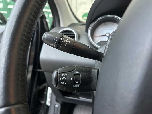 Peugeot 308 1.6 VTi Mill. 200 120pk 2011, 19-RJB-5