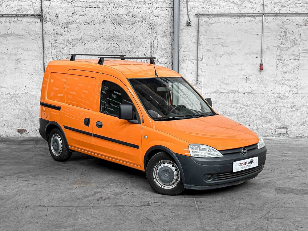 Opel Combo 1.3 CDTi Base 75PS 2011, 1-VNN-26