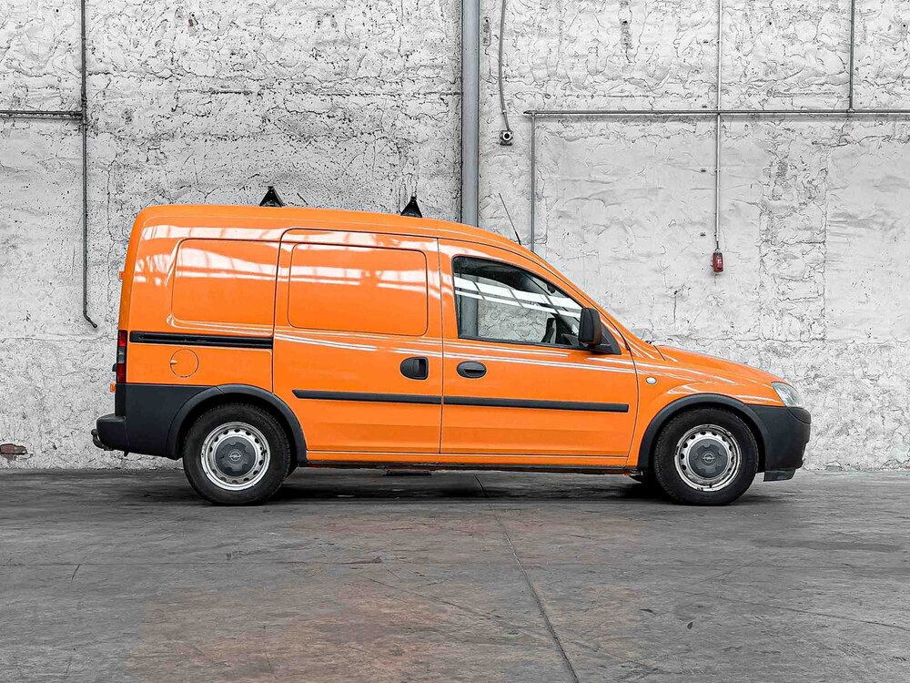 Opel Combo 1.3 CDTi Base 75PS 2011, 1-VNN-26