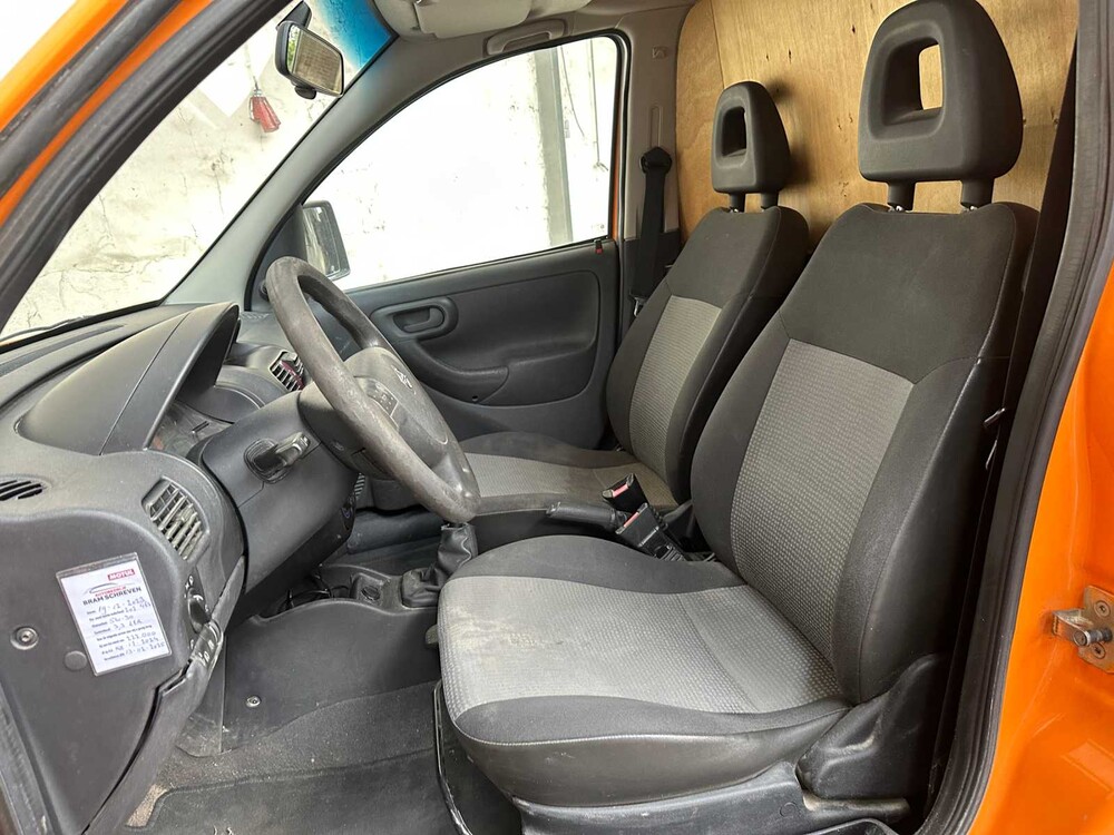 Opel Combo 1.3 CDTi Base 75PS 2011, 1-VNN-26