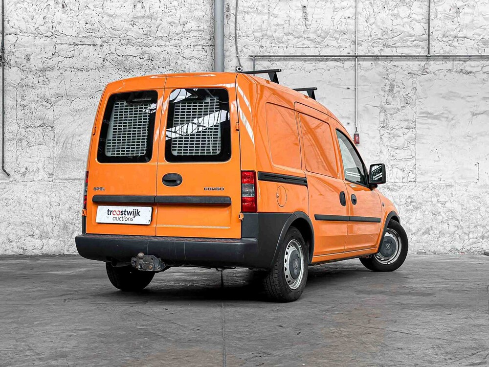 Opel Combo 1.3 CDTi Base 75PS 2011, 1-VNN-26