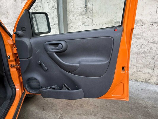 Opel Combo 1.3 CDTi Base 75pk 2011, 1-VNN-26