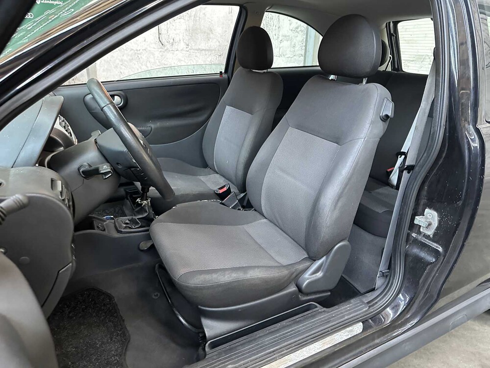 Opel Corsa 1.2-16V Silverline 80PS 2006, 95-SP-BZ