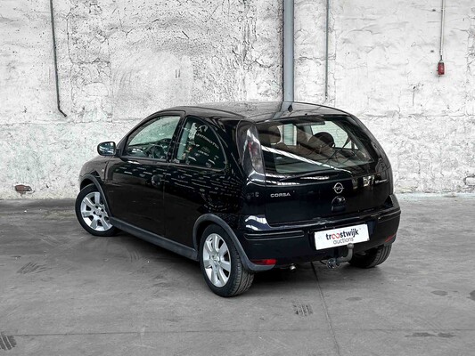 Opel Corsa 1.2-16V Silverline 80pk 2006, 95-SP-BZ