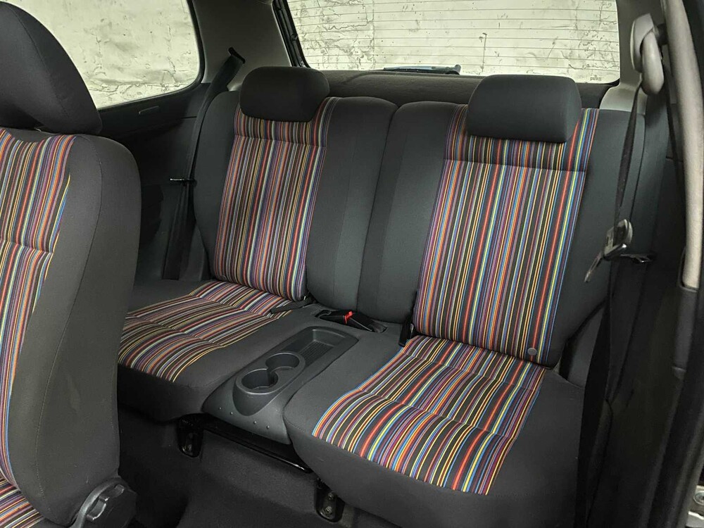 Volkswagen Fox 1.2 Trendline 54PS 2005 -Geburtsdatum NL- 79-RZ-LR