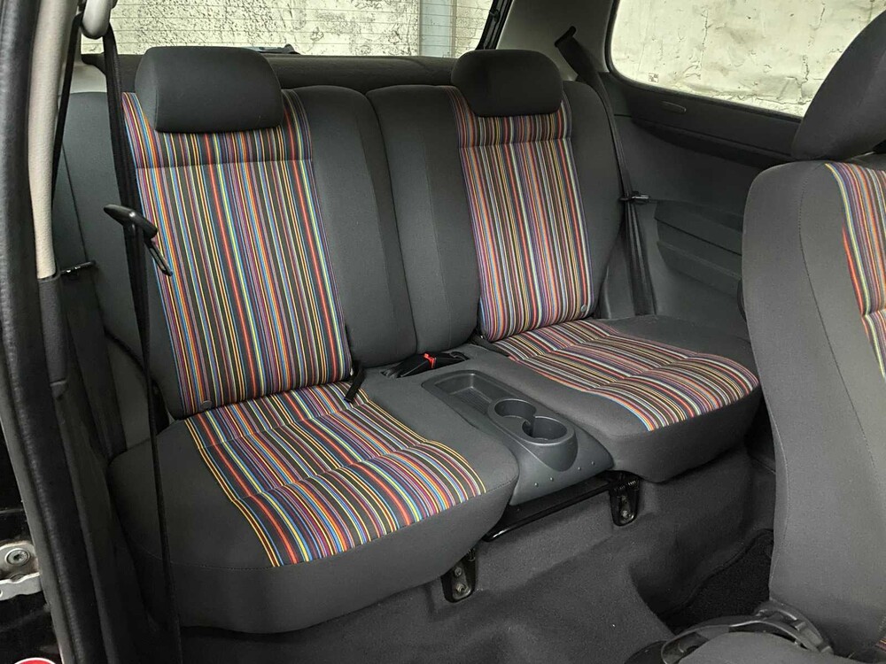 Volkswagen Fox 1.2 Trendline 54PS 2005 -Geburtsdatum NL- 79-RZ-LR