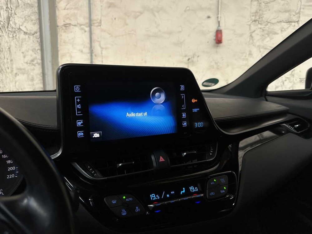 Toyota C-HR 1.2 Dynamic 116PS 2017, NS-334-V