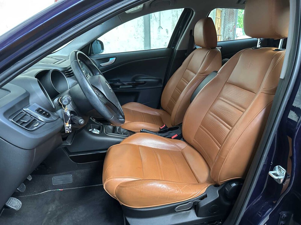 Alfa Romeo Giulietta 1.4 T Distinctive 170PS 2011, 12-RRR-7