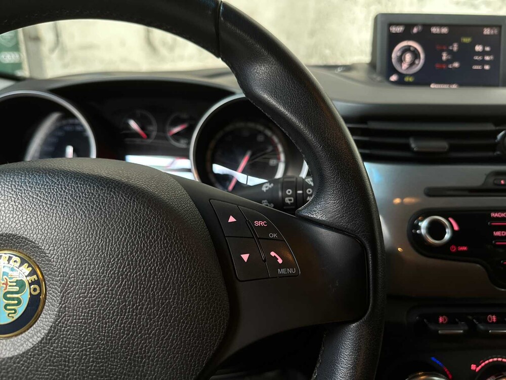 Alfa Romeo Giulietta 1.4 T Distinctive 170PS 2011, 12-RRR-7