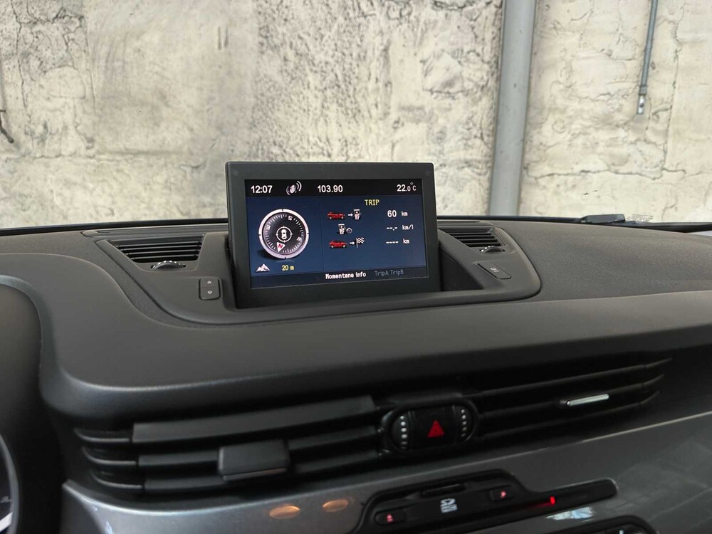 Alfa Romeo Giulietta 1.4 T Distinctive 170PS 2011, 12-RRR-7