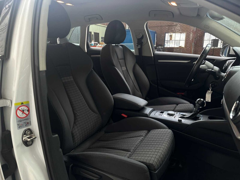 Audi A3 Sportback 1.4 TFSI Ambition Pro Line plus 122PS 2013, 7-KVL-29