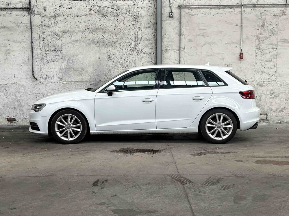 Audi A3 Sportback 1.4 TFSI Ambition Pro Line plus 122PS 2013, 7-KVL-29