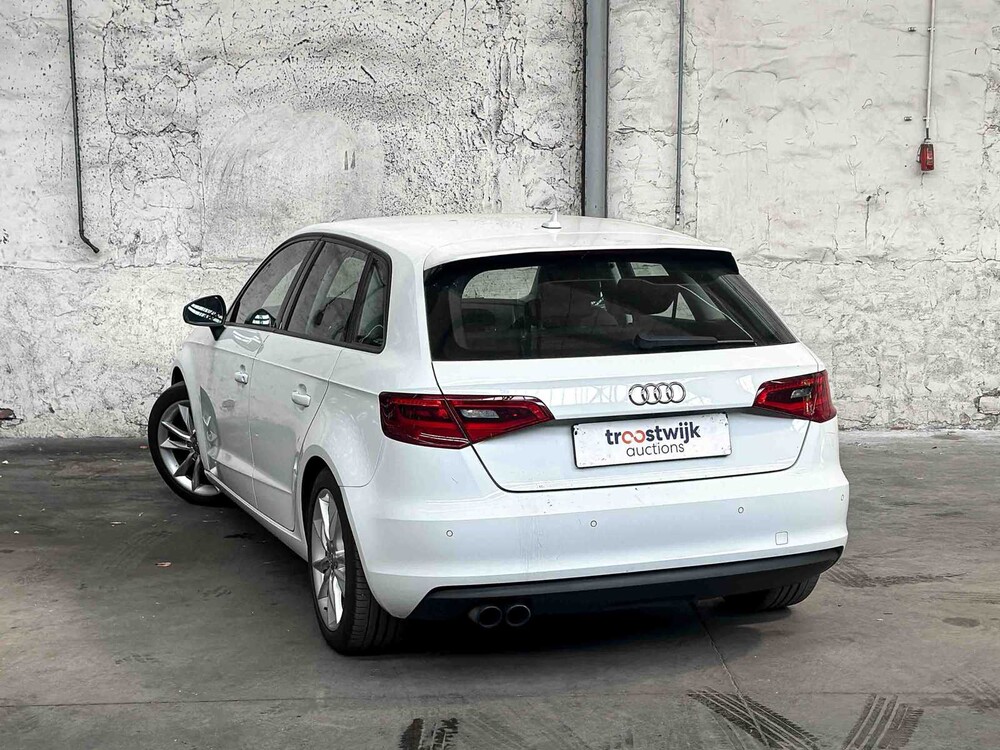 Audi A3 Sportback 1.4 TFSI Ambition Pro Line plus 122PS 2013, 7-KVL-29
