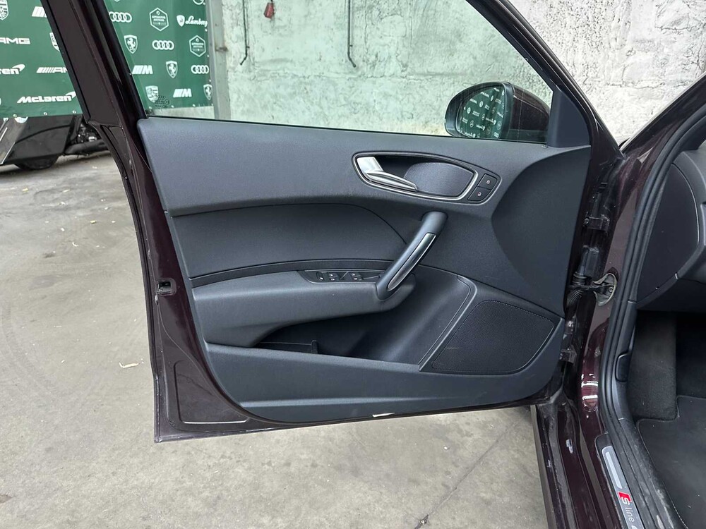 Audi A1 Sportback 1.4 TFSI S-line PDC 122PS 2013, 7-KFN-93