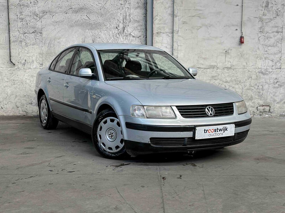 Volkswagen Passat 1.9 TDI Trendline 90PS 2000, 06-FD-FF