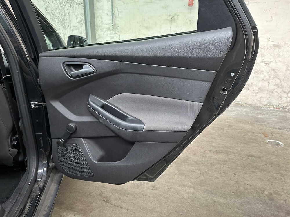 Ford Focus 1.6 TI-VCT Titan -Automatik- 125PS 2013, HZ-292-H