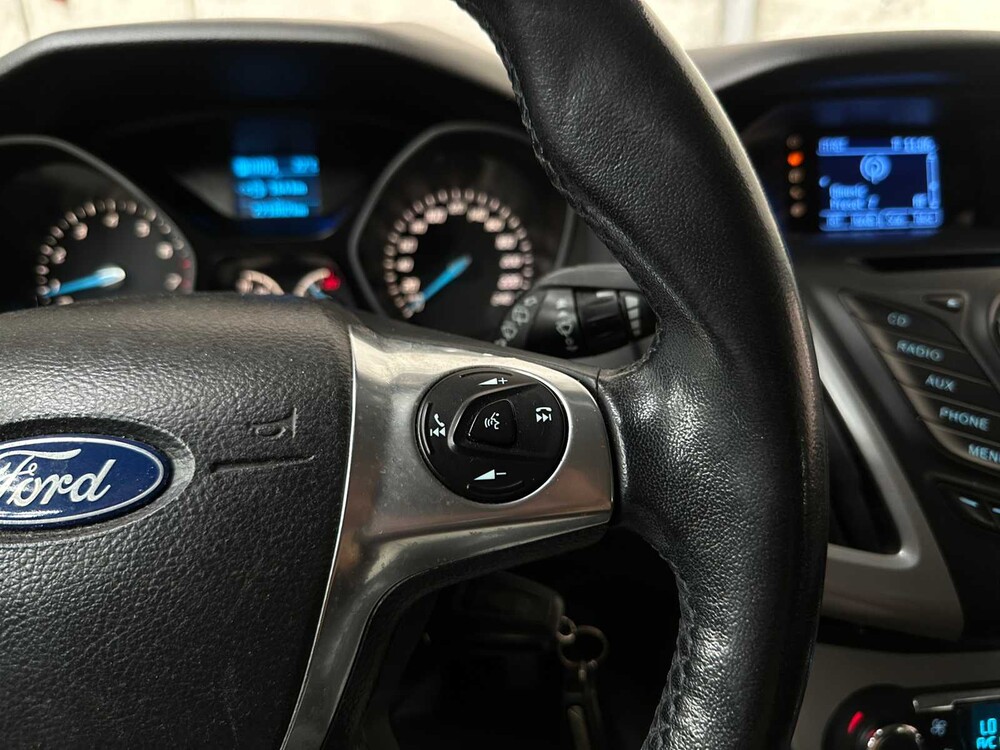 Ford Focus 1.6 TI-VCT Titan -Automatik- 125PS 2013, HZ-292-H