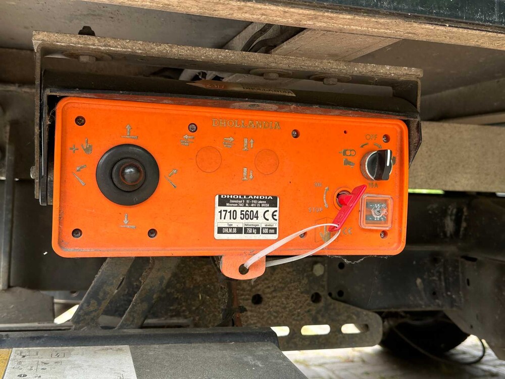 Volkswagen Crafter 35 2.0 TDI L4 EL Highline 177PS 2018, V-106-NZ Nutzfahrzeug