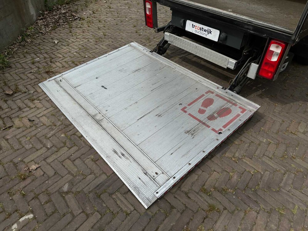 Volkswagen Crafter 35 2.0 TDI L4 EL Highline 177PS 2018, V-106-NZ Nutzfahrzeug