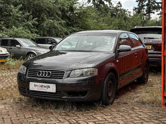 Personen- en bedrijfsauto's te Boxmeer