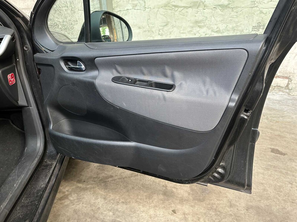 Peugeot 207 1.6 VTi Première 120PS 2009, 80-KGP-6