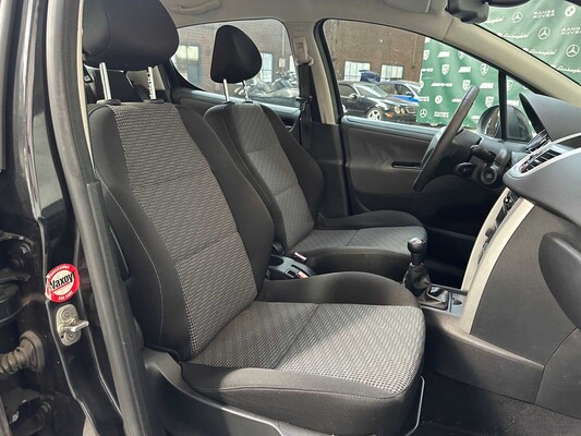 Peugeot 207 1.6 VTi Première 120pk 2009, 80-KGP-6