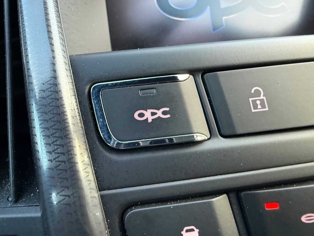 Opel Astra GTC OPC 2.0 Turbo km:99961 Baujahr:2012 