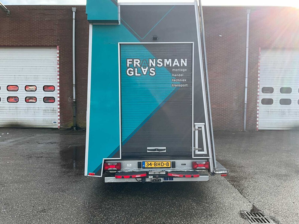 Iveco 50-C17 Glas-LKW mit Werkstattausrüstung und Glasträgern (elektrisch abschließbar) 185996km Baujahr: 2016, 34-BHD-8