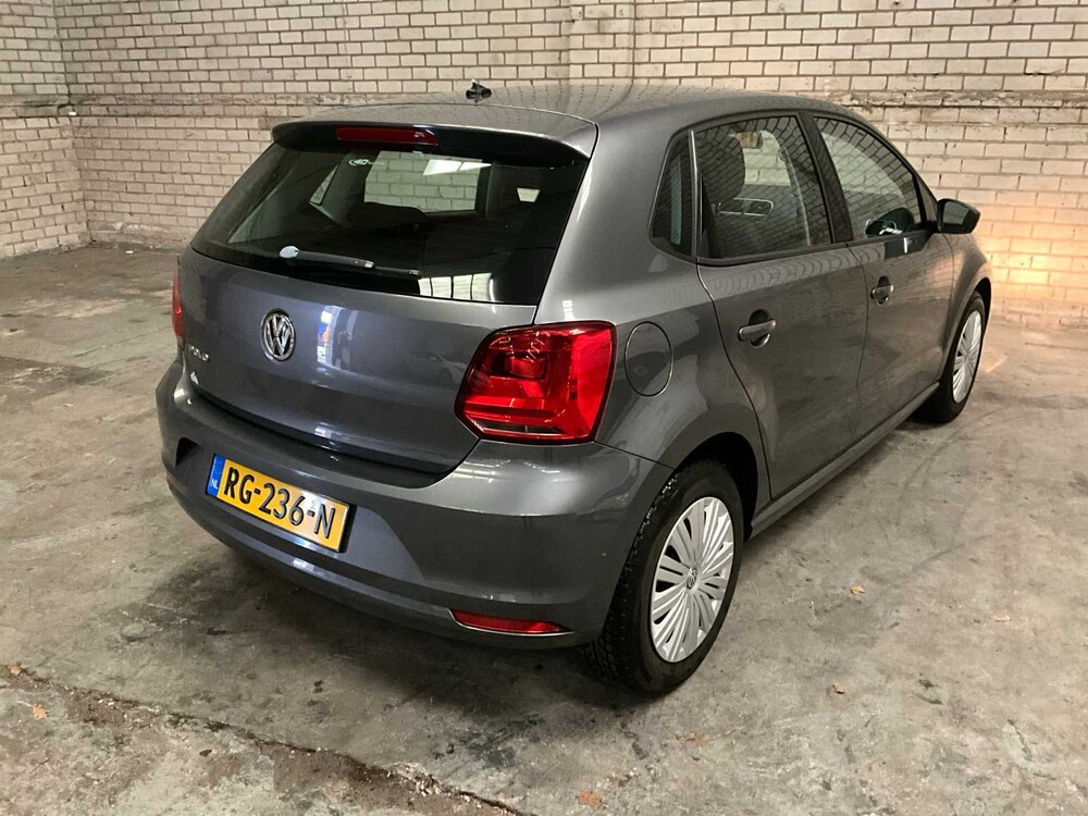 Volkswagen Polo Comfortline 149.215km Baujahr: 2015, RG-236-N