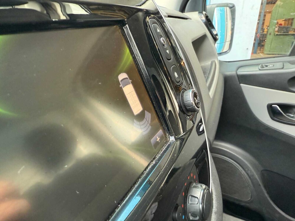 Renault - Trafic - 1.6 dCi T27 L1H1 Com Baujahr: 2019 V-869-ZT 