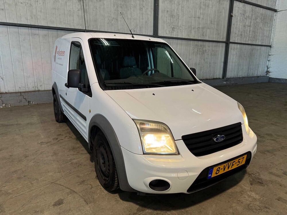 Ford - Transit Connect T220S 1.8 TDCi Trend Jahr: 2012 - 8-VVF-57