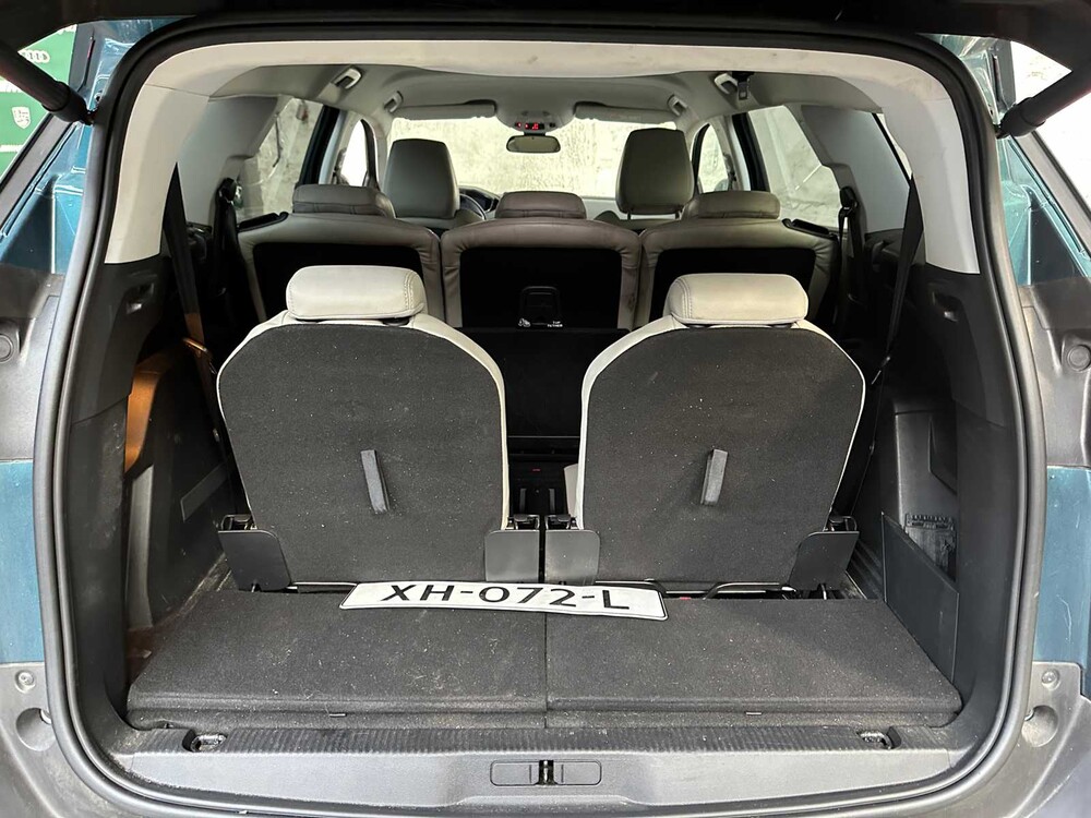 Peugeot 5008 1.6 PureT. BL. Prem. 181PS 2019, XH-072-L