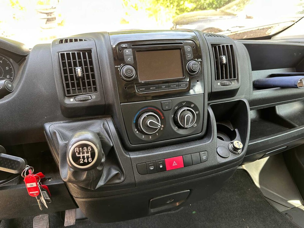 Peugeot Boxer 335 2.2 HDI L3 XR DC 131PS 2016, VX-519-P