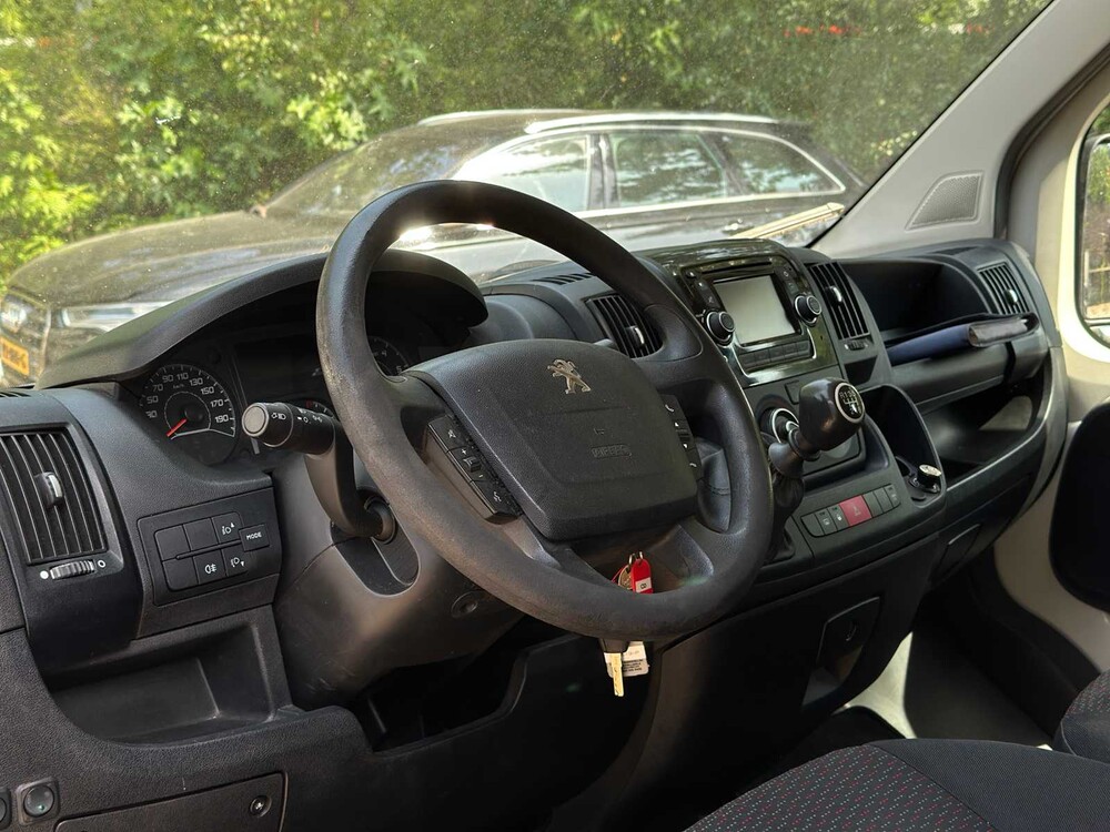 Peugeot Boxer 335 2.2 HDI L3 XR DC 131PS 2016, VX-519-P