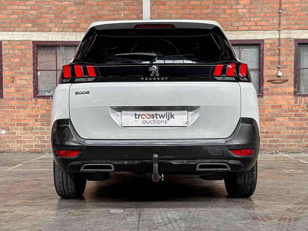 Peugeot 5008 1.2 PureTech Allure 131PS 2018 7-Sitzer, TX-880-H