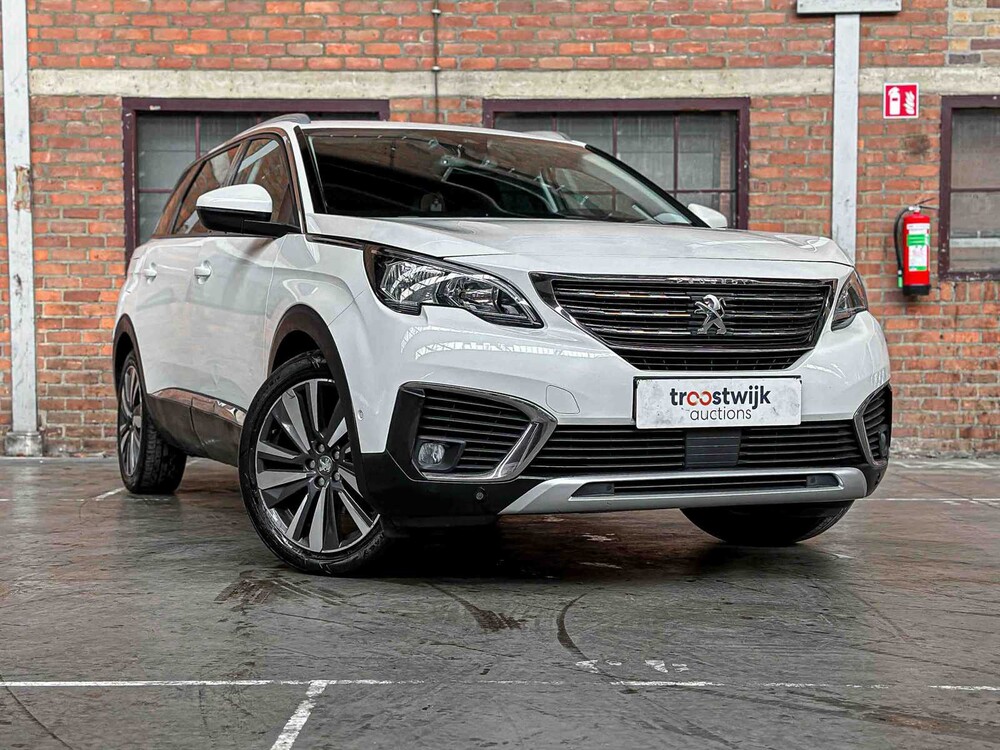 Peugeot 5008 1.2 PureTech Allure 131PS 2018 7-Sitzer, TX-880-H