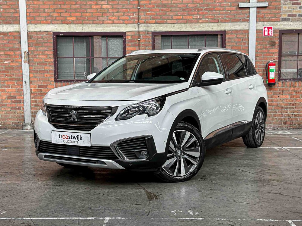 Peugeot 5008 1.2 PureTech Allure 131PS 2018 7-Sitzer, TX-880-H