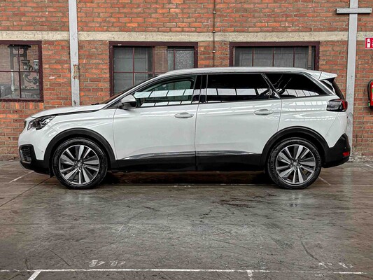 Peugeot 5008 1.2 PureTech Allure 131pk 2018 7-persoons, TX-880-H