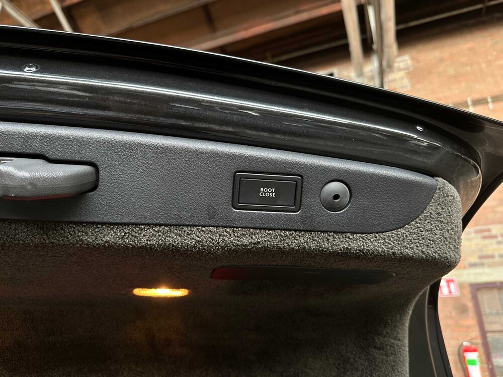 Bentley Continental Flying Spur 6.0 W12 525pk 2006 Youngtimer