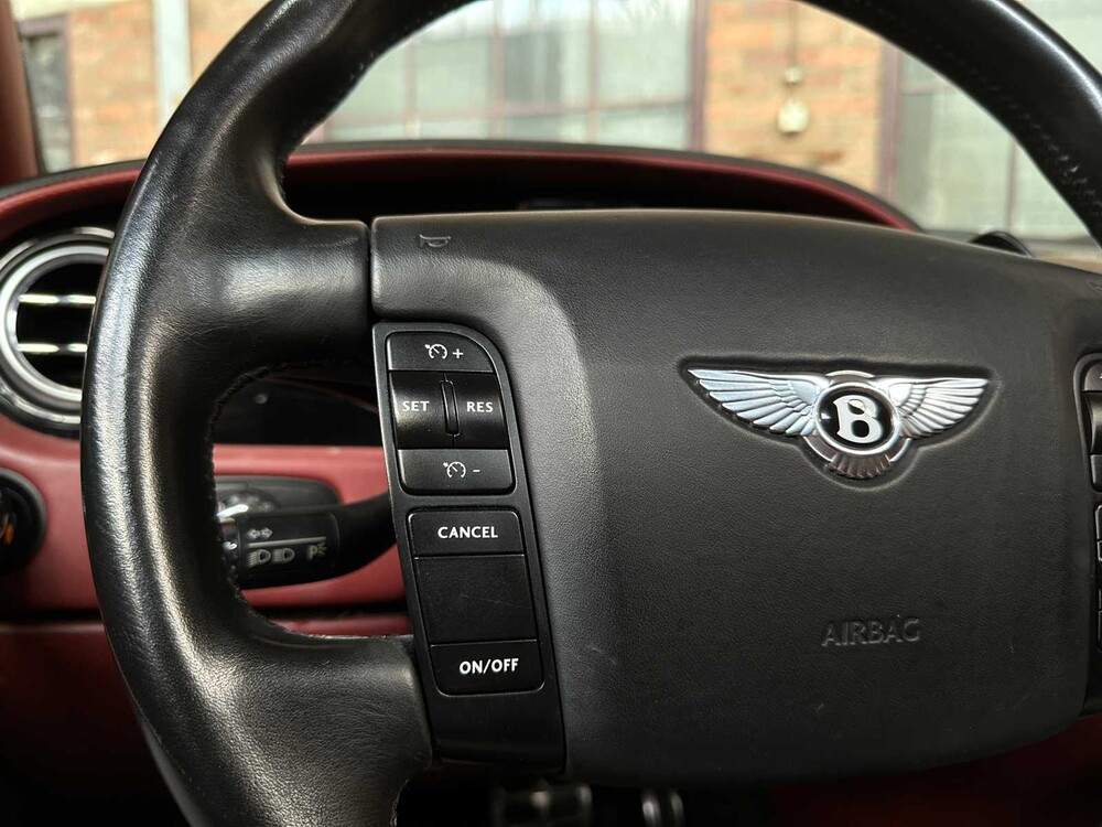 Bentley Continental Flying Spur 6.0 W12 525pk 2006 Youngtimer