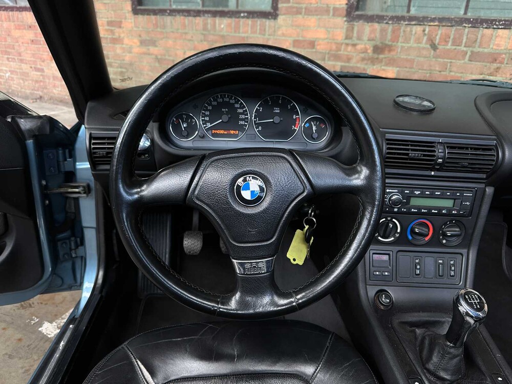 BMW Z3 Roadster 1.8 116pk 1998, 17-NG-GD Youngtimer