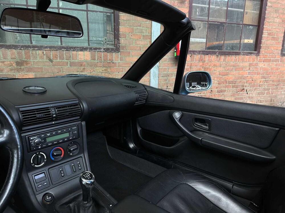 BMW Z3 Roadster 1.8 116pk 1998, 17-NG-GD Youngtimer